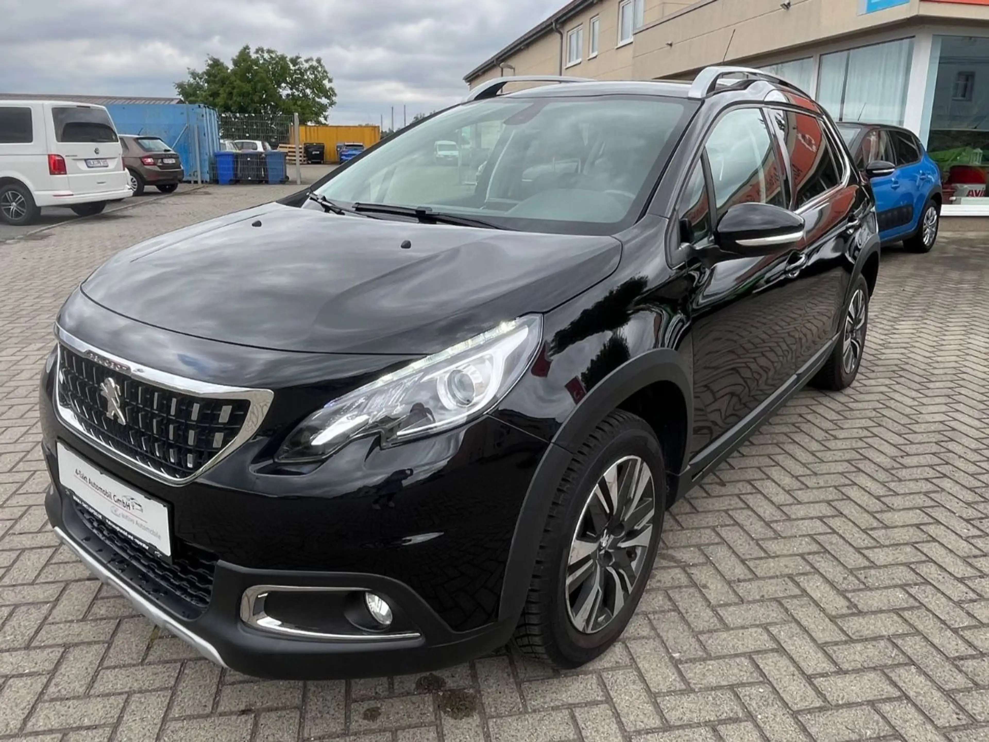 Peugeot 2008 1.2 PureTech Allure*Kamera*Automatik*DAB* — photo 5