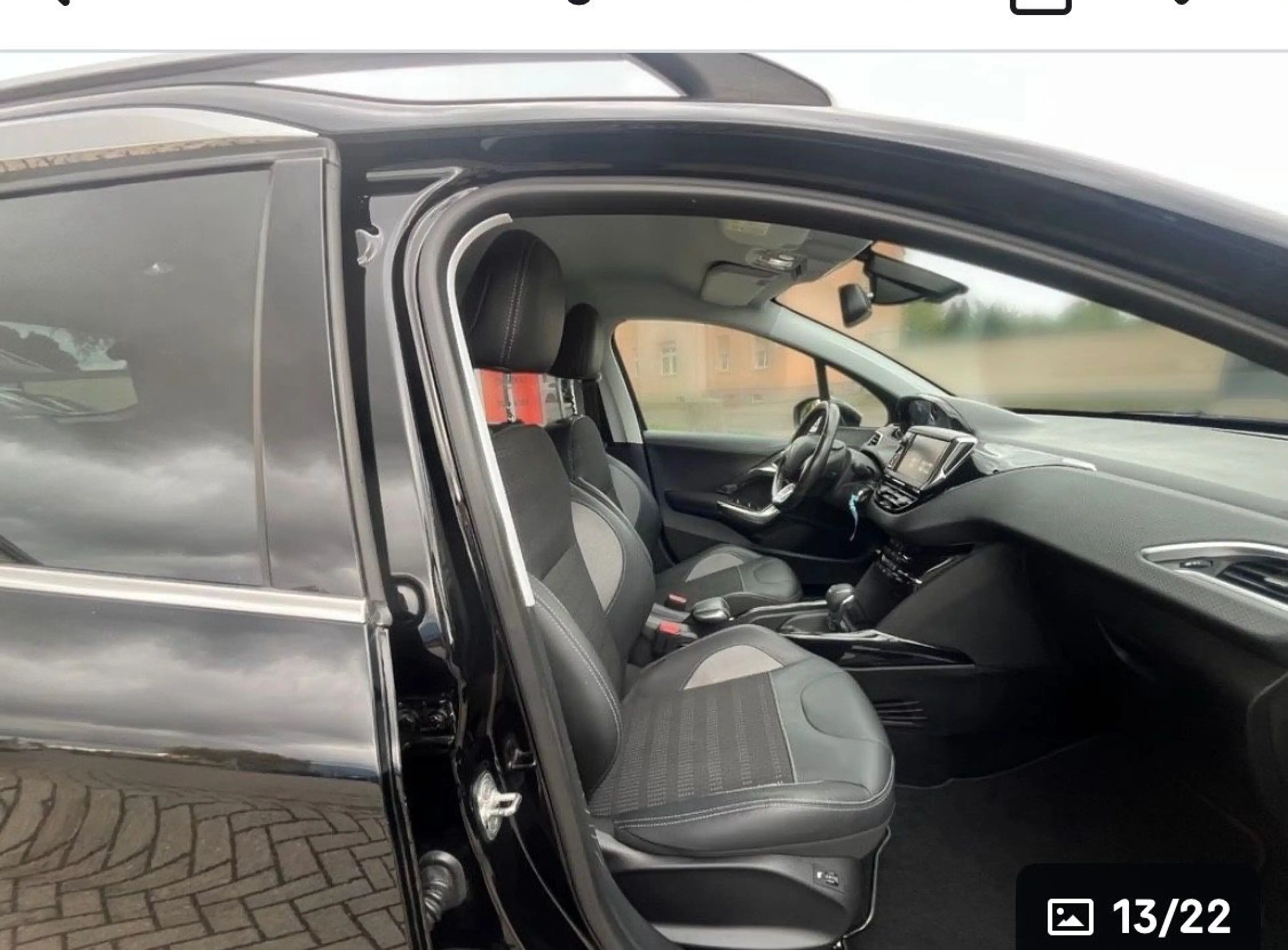 Peugeot 2008 1.2 PureTech Allure*Kamera*Automatik*DAB* — photo 21
