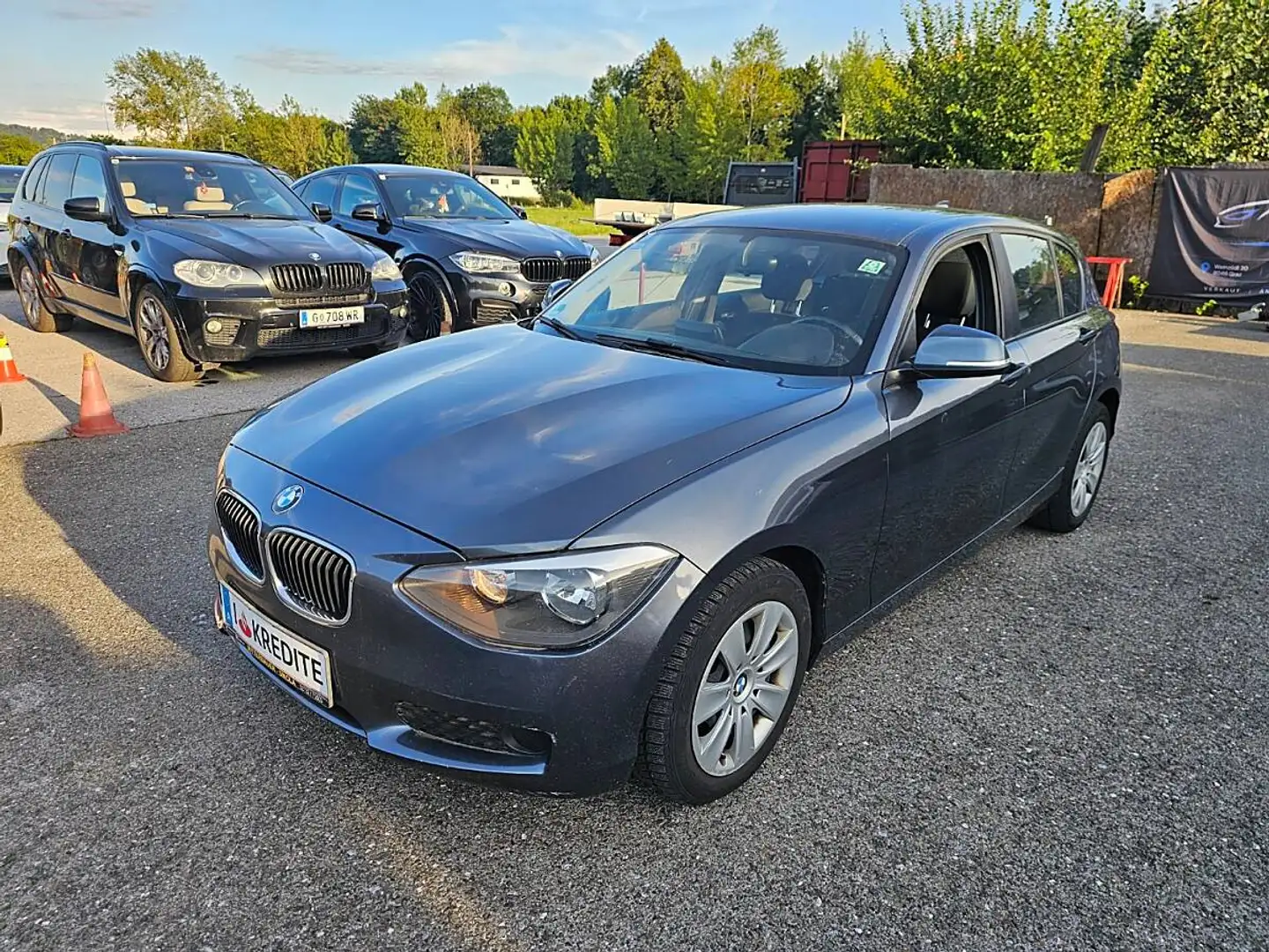 BMW 116 116i Grau - 1