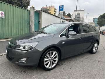 Sports Tourer 1.4 t Cosmo 140cv