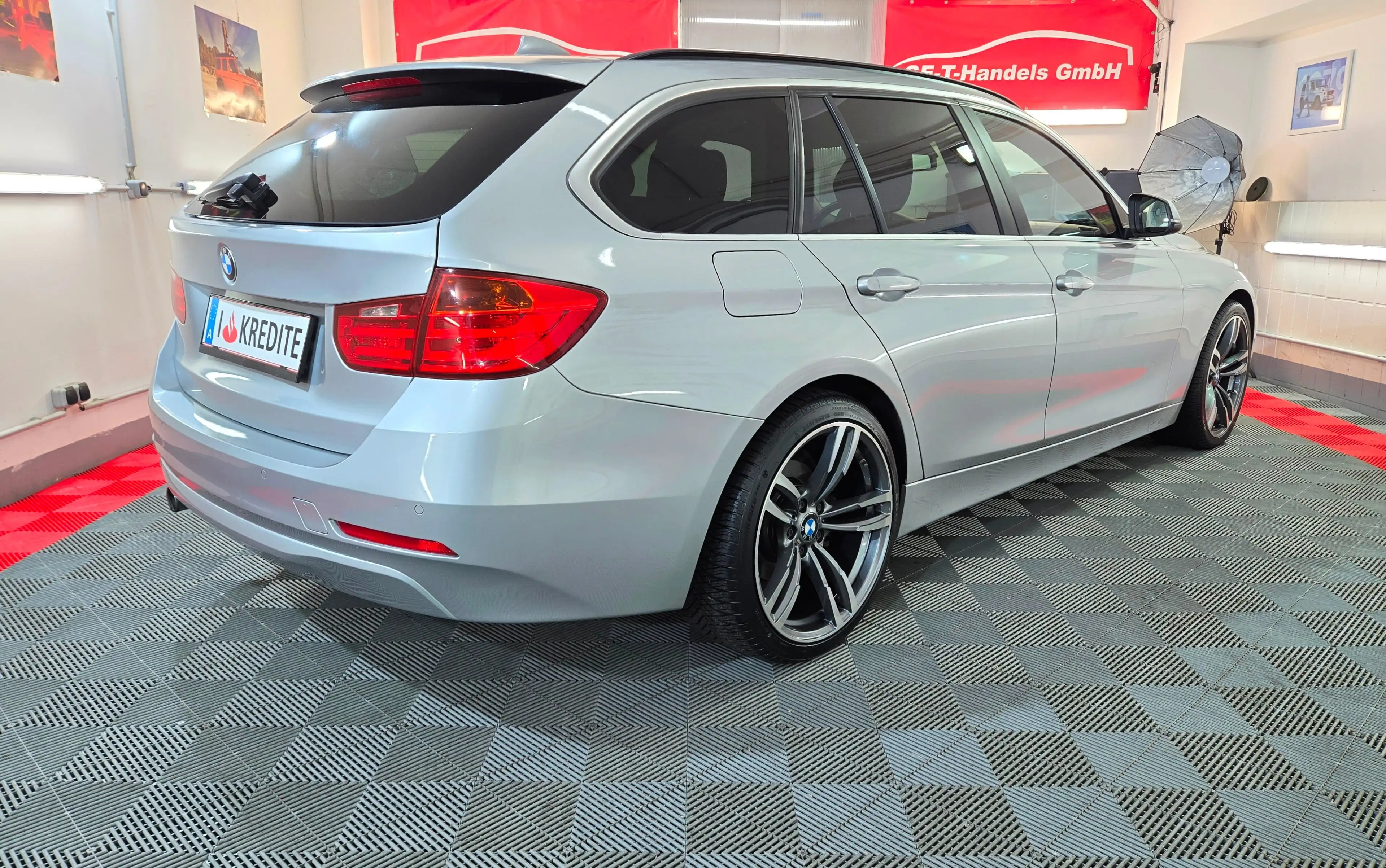 BMW 316 d F31 Touring Aut. LED Navi 19"M — photo 14