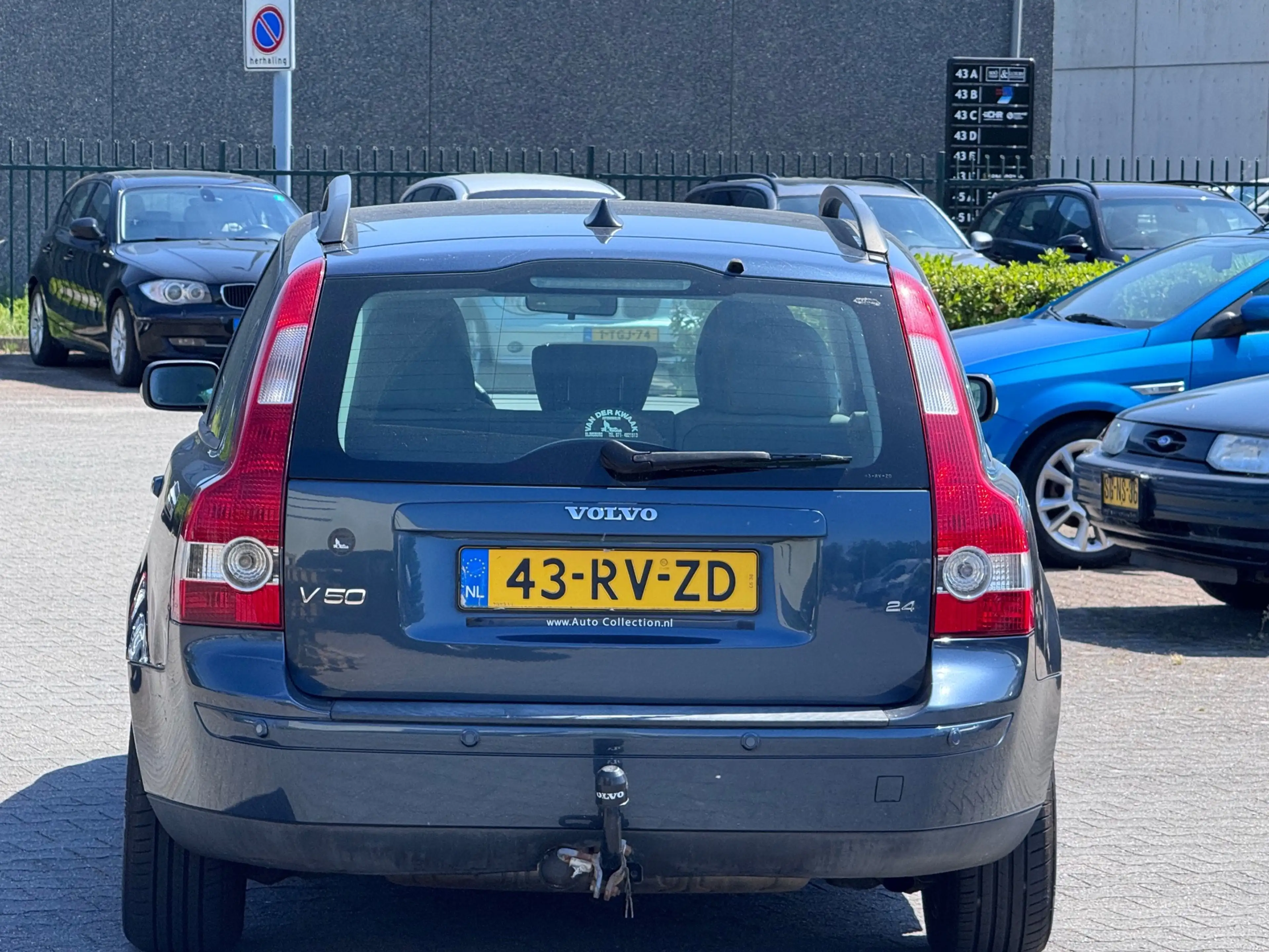 Volvo V50 2.4 Kinetic | Automaat | Parkeersensoren | Airco | — photo 6