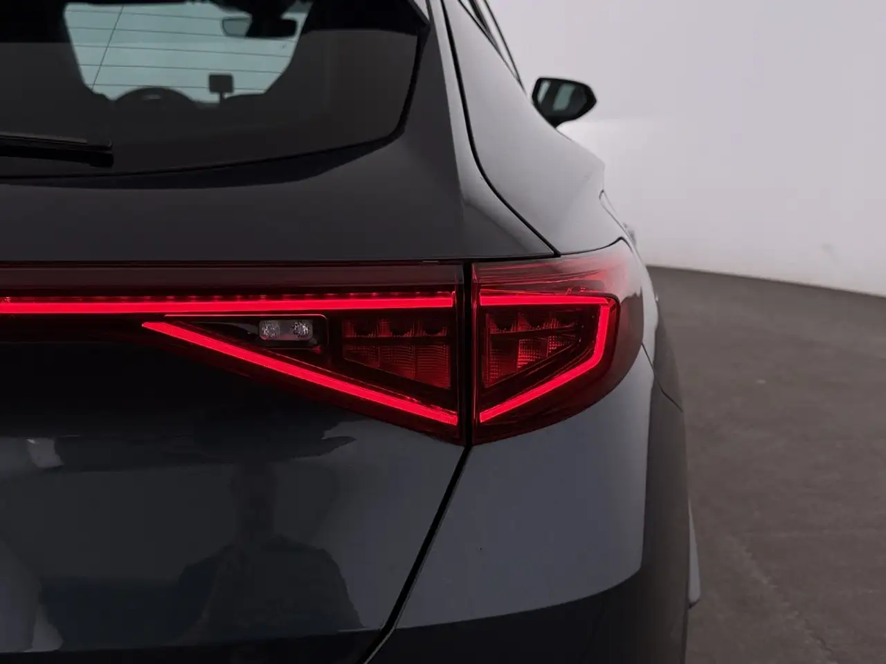 Cupra Formentor 2.0 TDI 4Drive Aut LED 360-CAM RADAR, миниатюра 11
