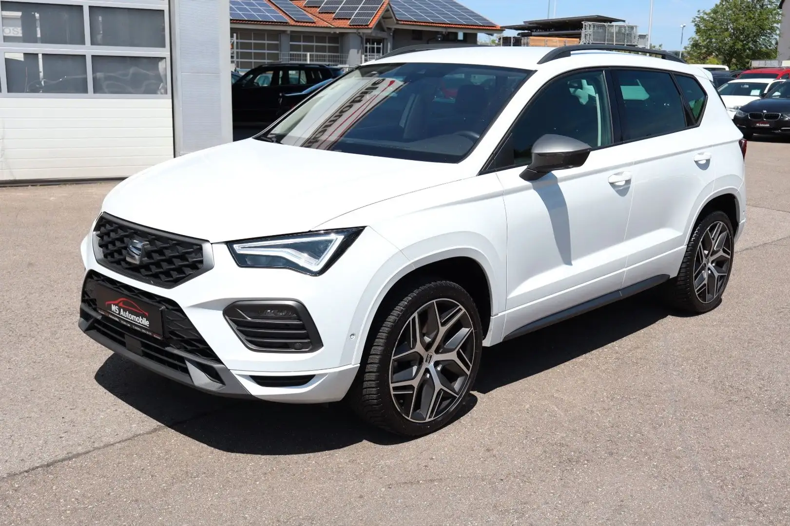 SEAT Ateca 1.5 TSI FR Kamera_LED_Kessy_DAB_Virtua_19" Blanc - 1