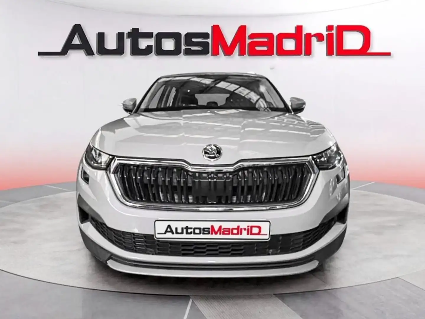 Skoda Kodiaq 2.0TDI AB tech Ambition 4x2 DSG 110kW Gris - 2