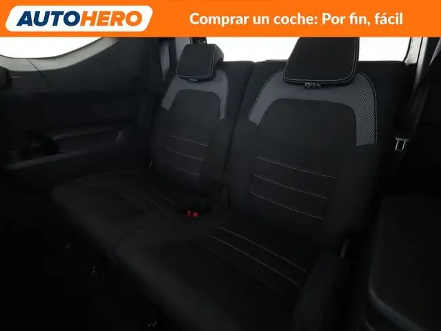 Dacia Jogger view 30