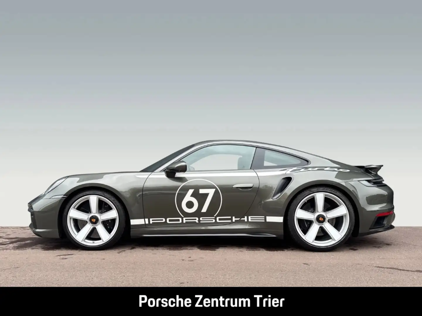 Porsche 992 (911) Turbo 50 Jahre Grün - 2