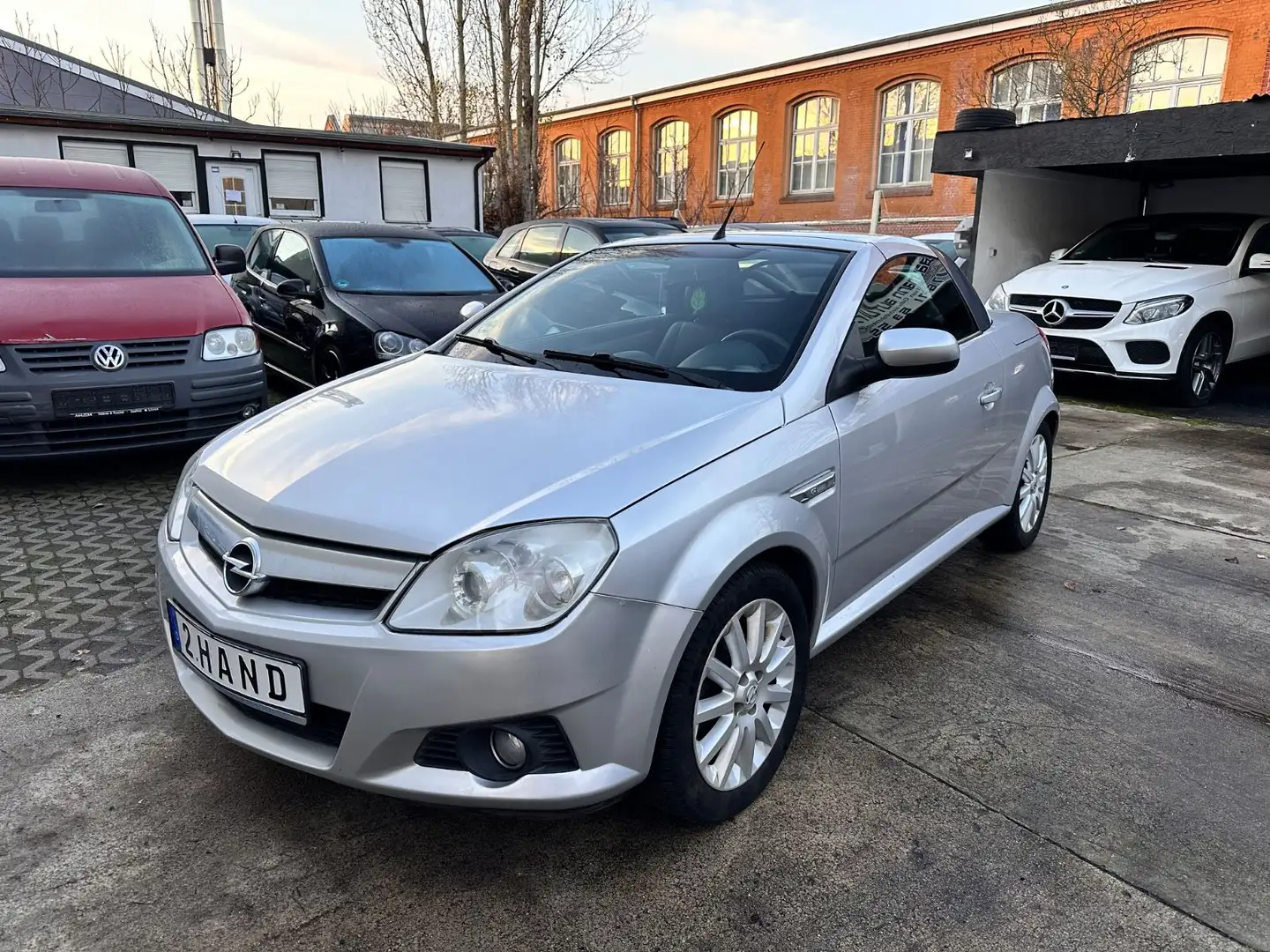 Opel Tigra Twin Top Cosmo*2.HD*STHZ*HU03/2027 Silber - 1