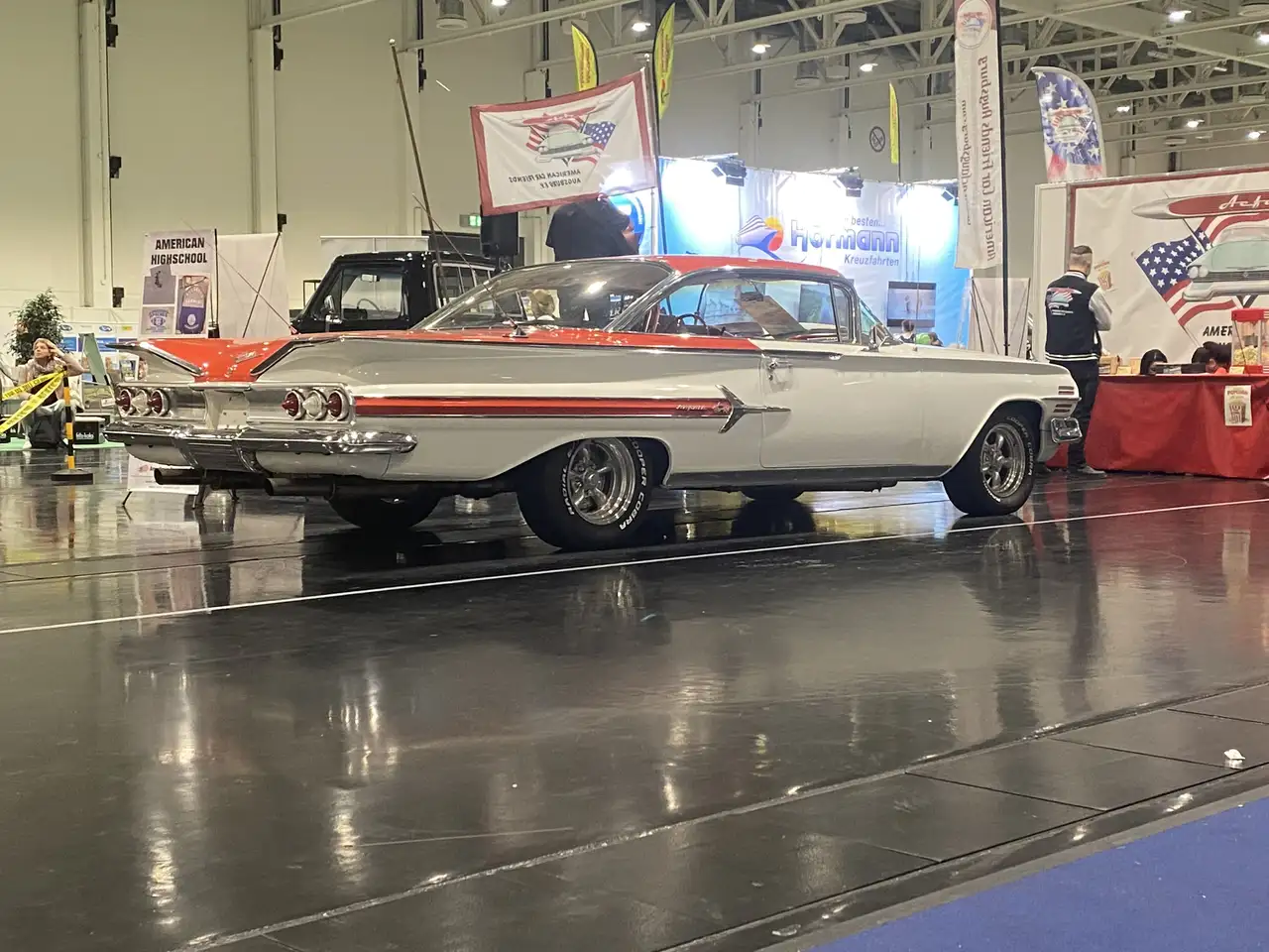 Chevrolet Impala Coupé Big Block mit Bubble Top, foto 1