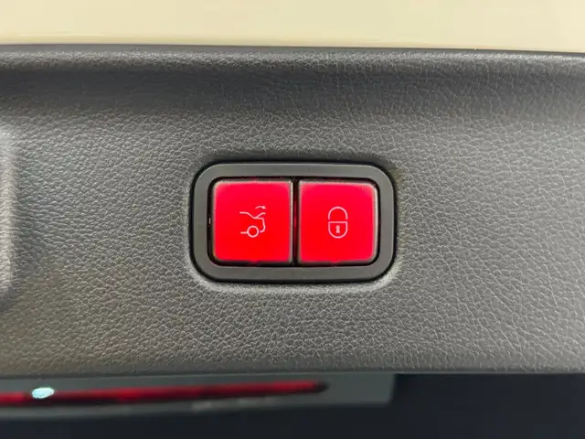 Mercedes-Benz S Class view 9