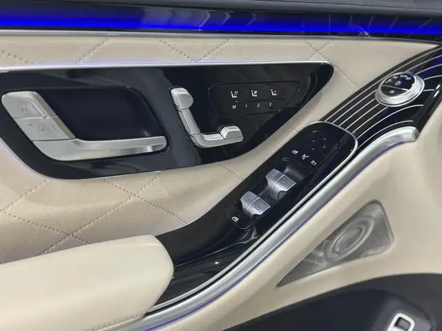 Mercedes-Benz S Class view 15