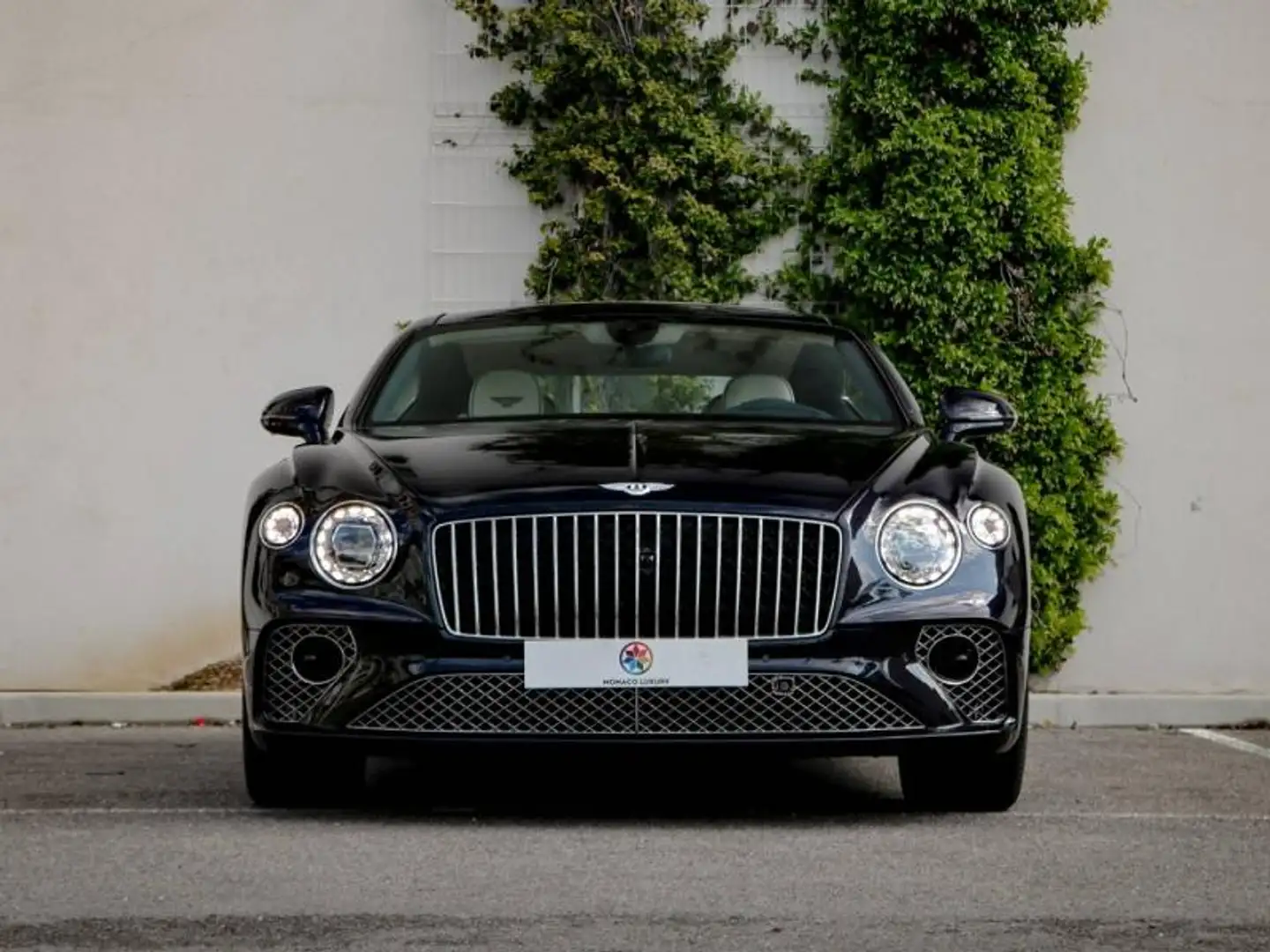 Bentley Continental GT Azure V8 4.0 550ch - 2