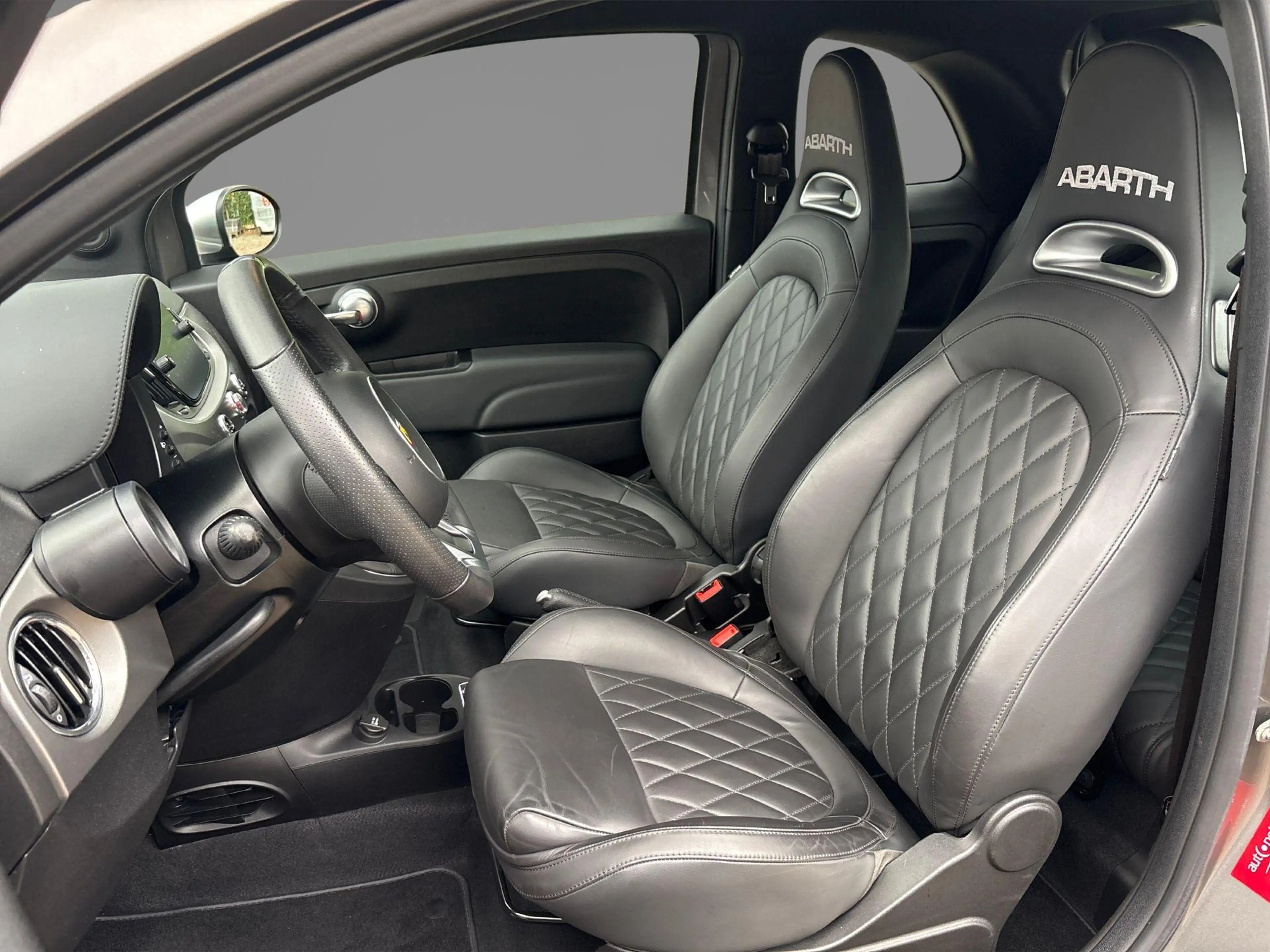 Abarth 500 1.4 T-Jet 165pk Turismo | Navigatie | Lederen bekl — photo 2