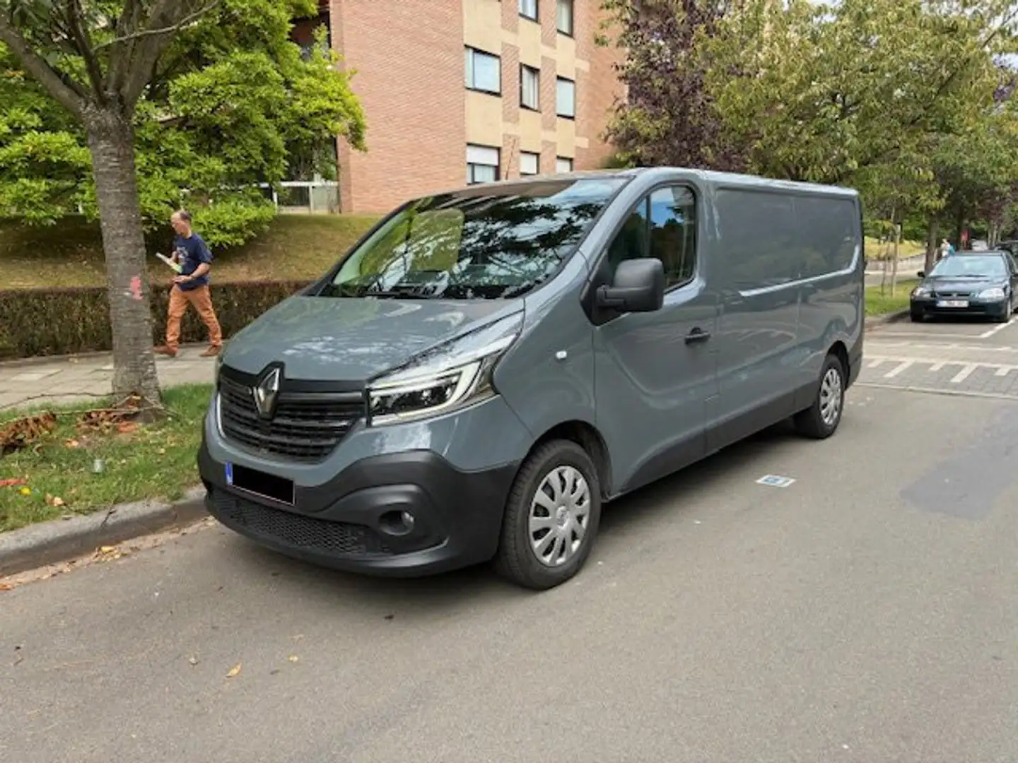 Renault Trafic 2.0 DCI 88KW L2-H1 G. CONFORT LWB 2.9T Gris - 1