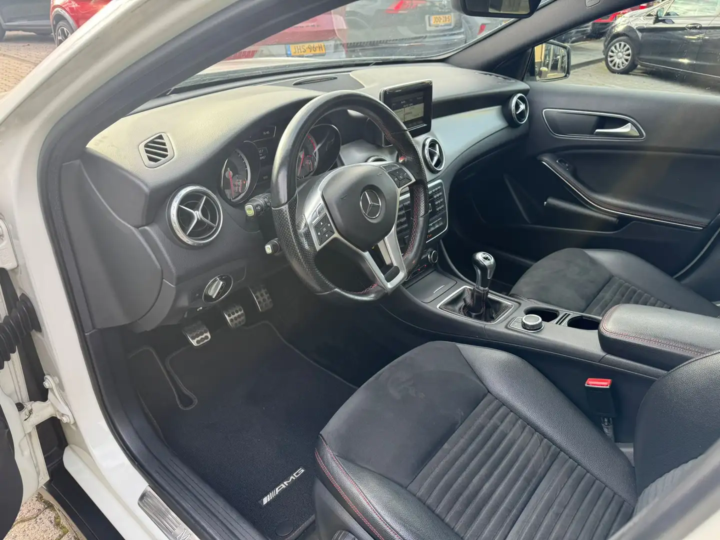 Mercedes-Benz GLA 200 amg pakket pano, navi, cruise, xenon Blanco - 2