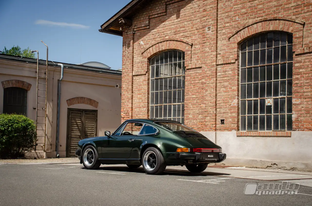 Porsche 911 Carrera 3.0 in Oakgreen, foto 5