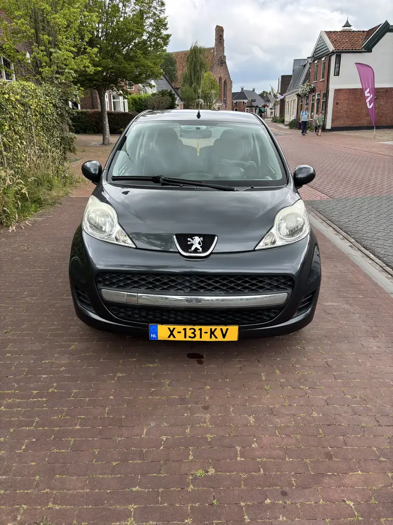 Peugeot 107 1.0-12V Urban Move Grijs - 1