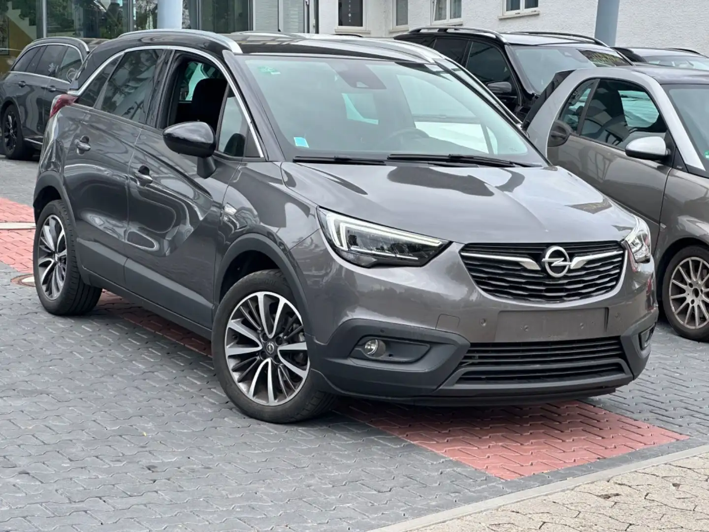 Opel Crossland X 1.5 Diesel Aut. NAVI CAM LED SHA Коричневий - 2