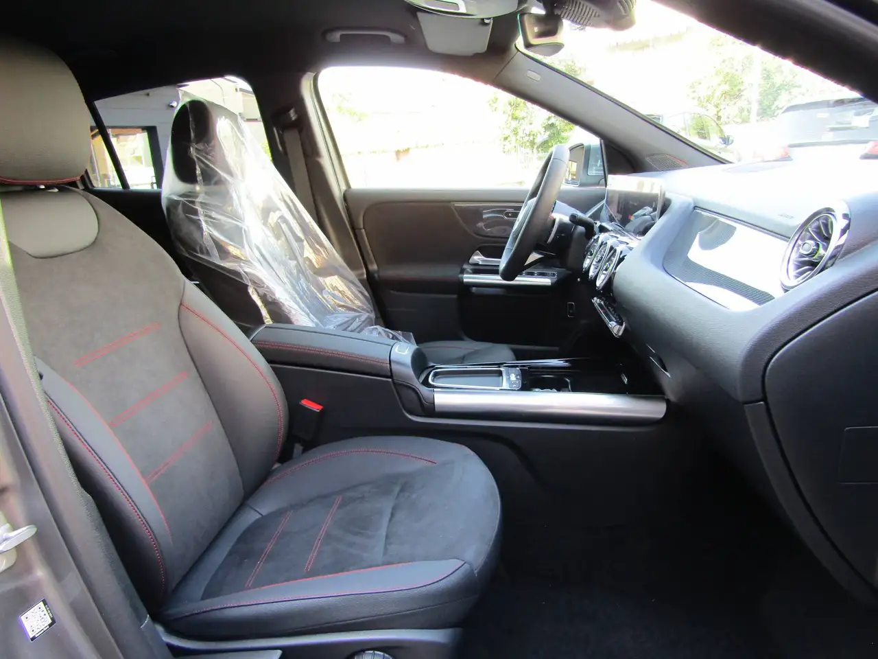 Mercedes-Benz GLA d AMG LINE AUTO KM 0,FARI LED MULTIBEAM, CERCHI AMG 19'',LUCI AMBIENTE, миниатюра 18
