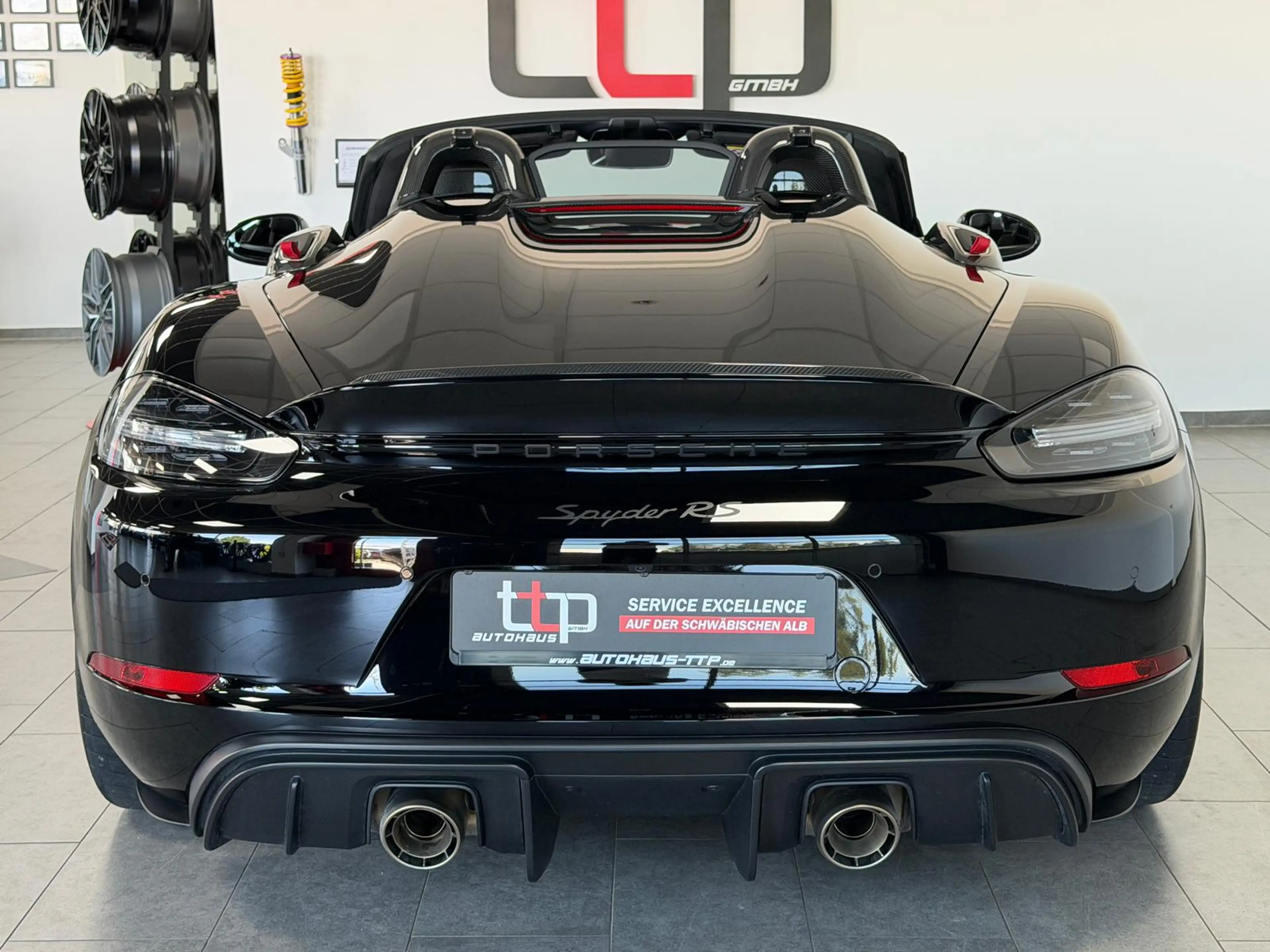 Porsche Boxster Spyder RS WEISSACH LIFT SCHALE BOSE — photo 7