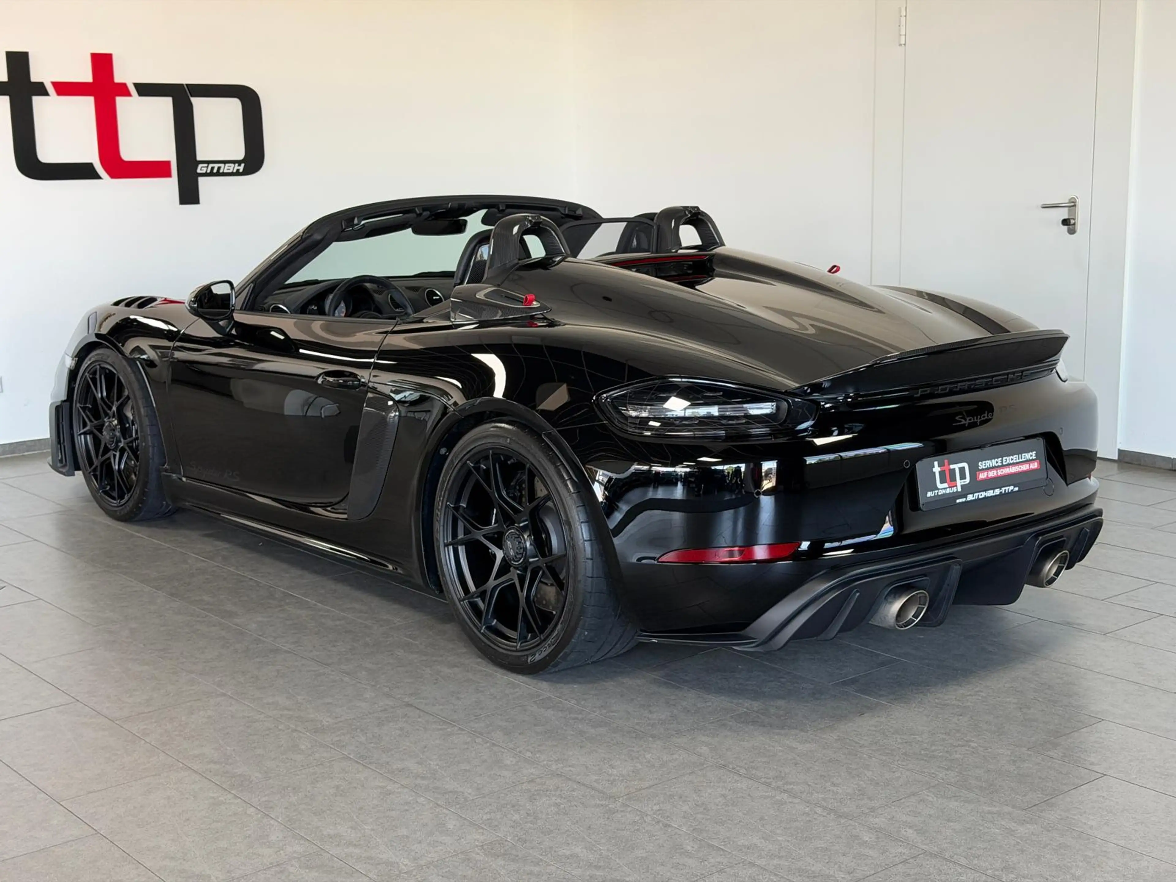 Porsche Boxster Spyder RS WEISSACH LIFT SCHALE BOSE — photo 6