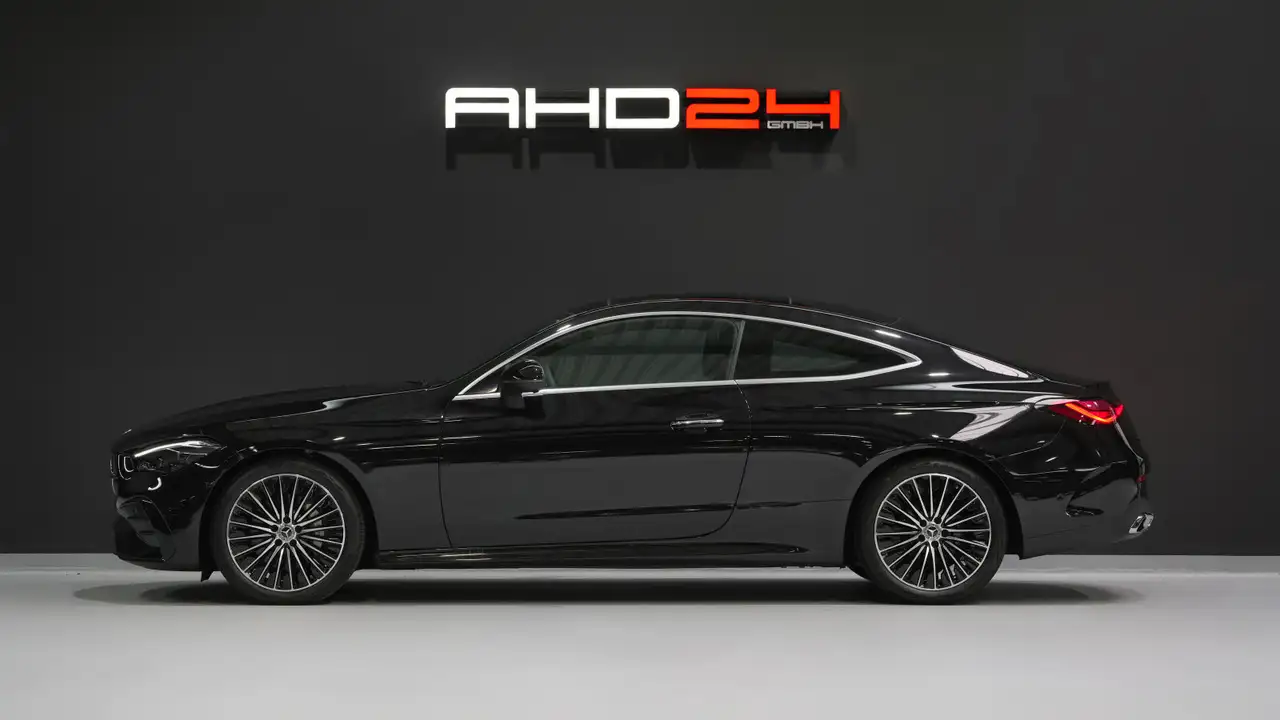 Mercedes-Benz CLE 200 CLE 200 AMG Coupé * Panorama * Burmester * 2