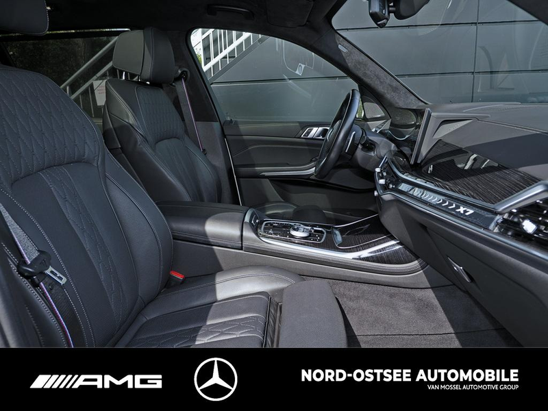 BMW X7 xDRIVE 40 d M SPORT 7-SITZE PANO AHK KAMERA — photo 9