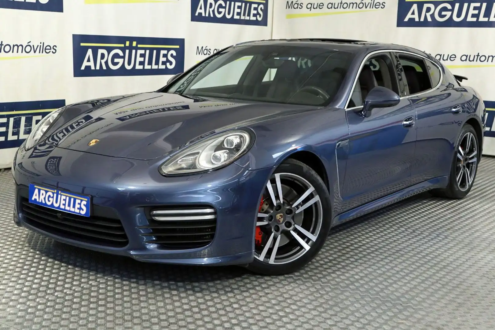 Porsche Panamera Turbo 520cv Azul - 1