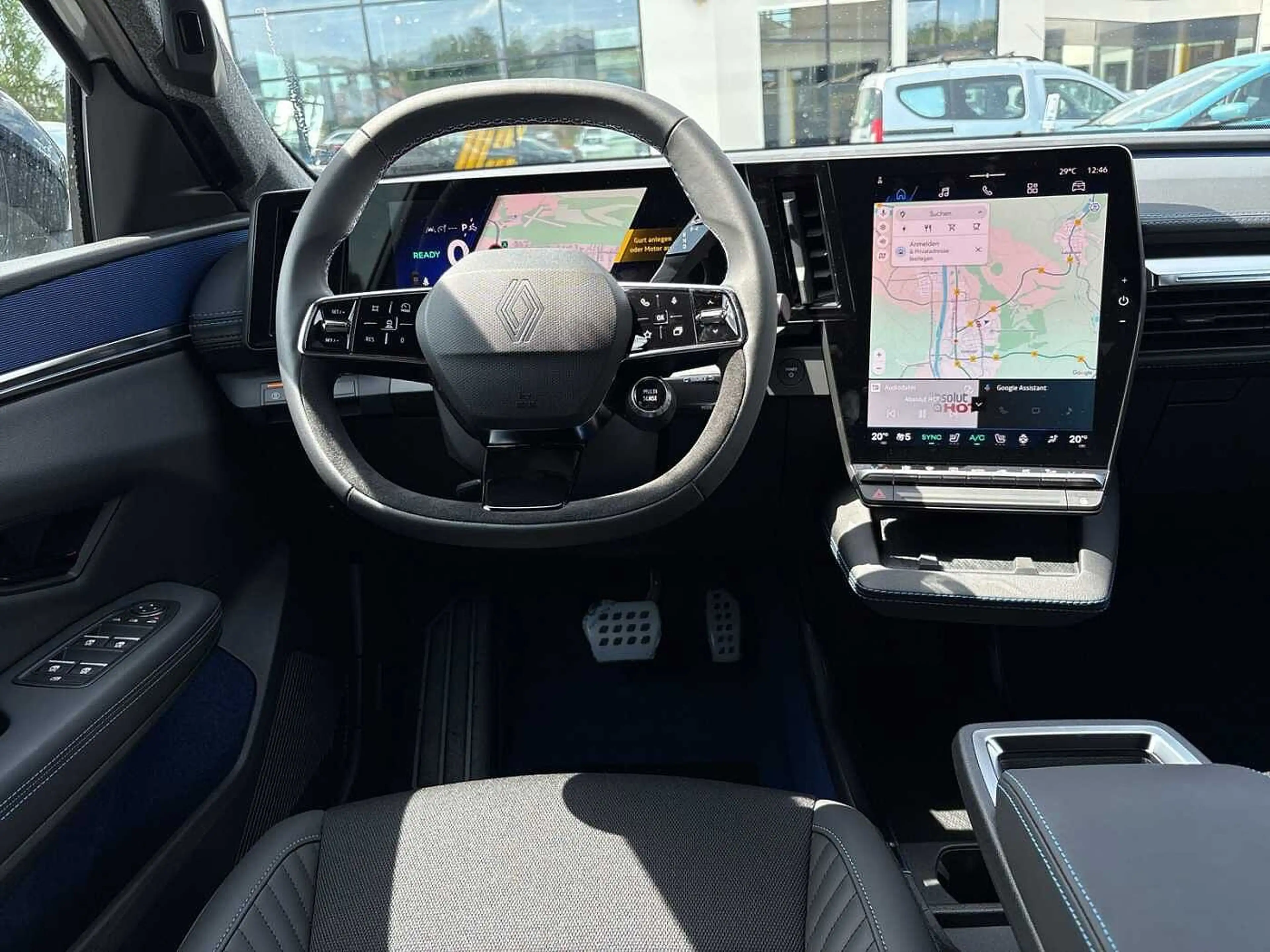 Renault Scenic E-Tech Esprit Alpine 220 — photo 14