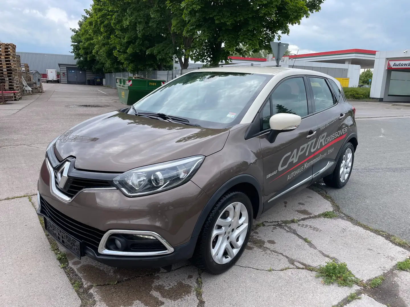 Renault Captur Luxe 1,5 dci Bruin - 1