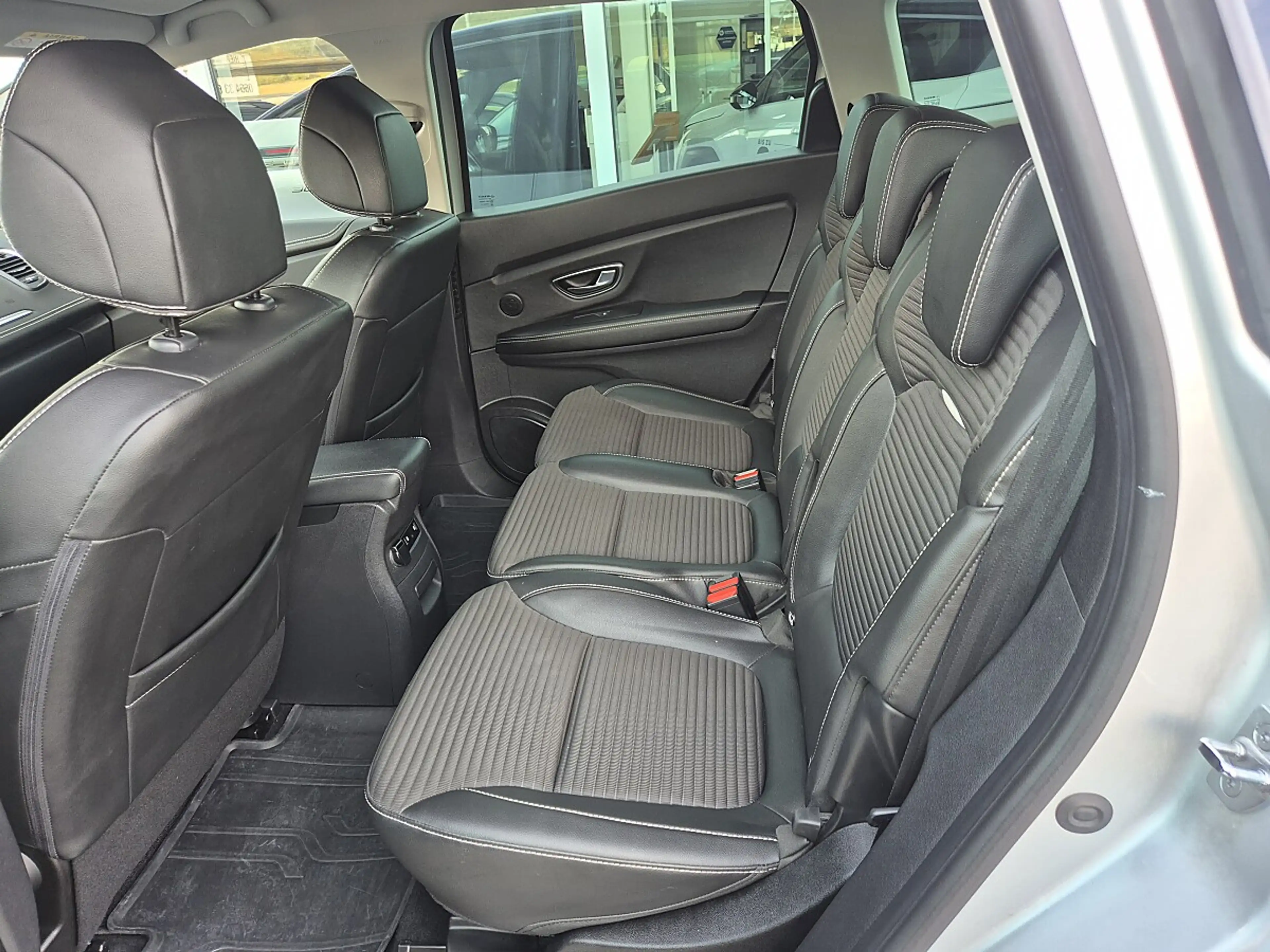 Renault Grand Scenic IV 1.7 BLUE dCi 120 Grand BOSE (Euro — photo 15