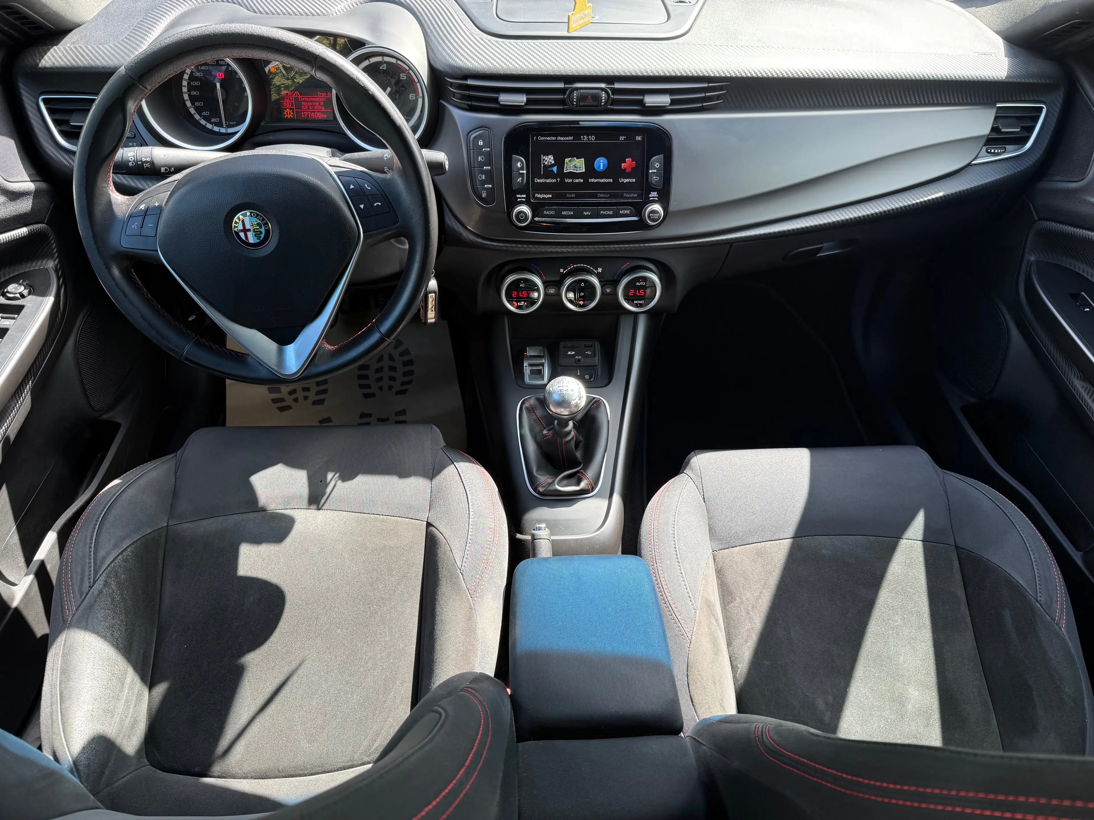 Alfa Romeo Giulietta Giulietta 1.6 JTDm Sprint — photo 10