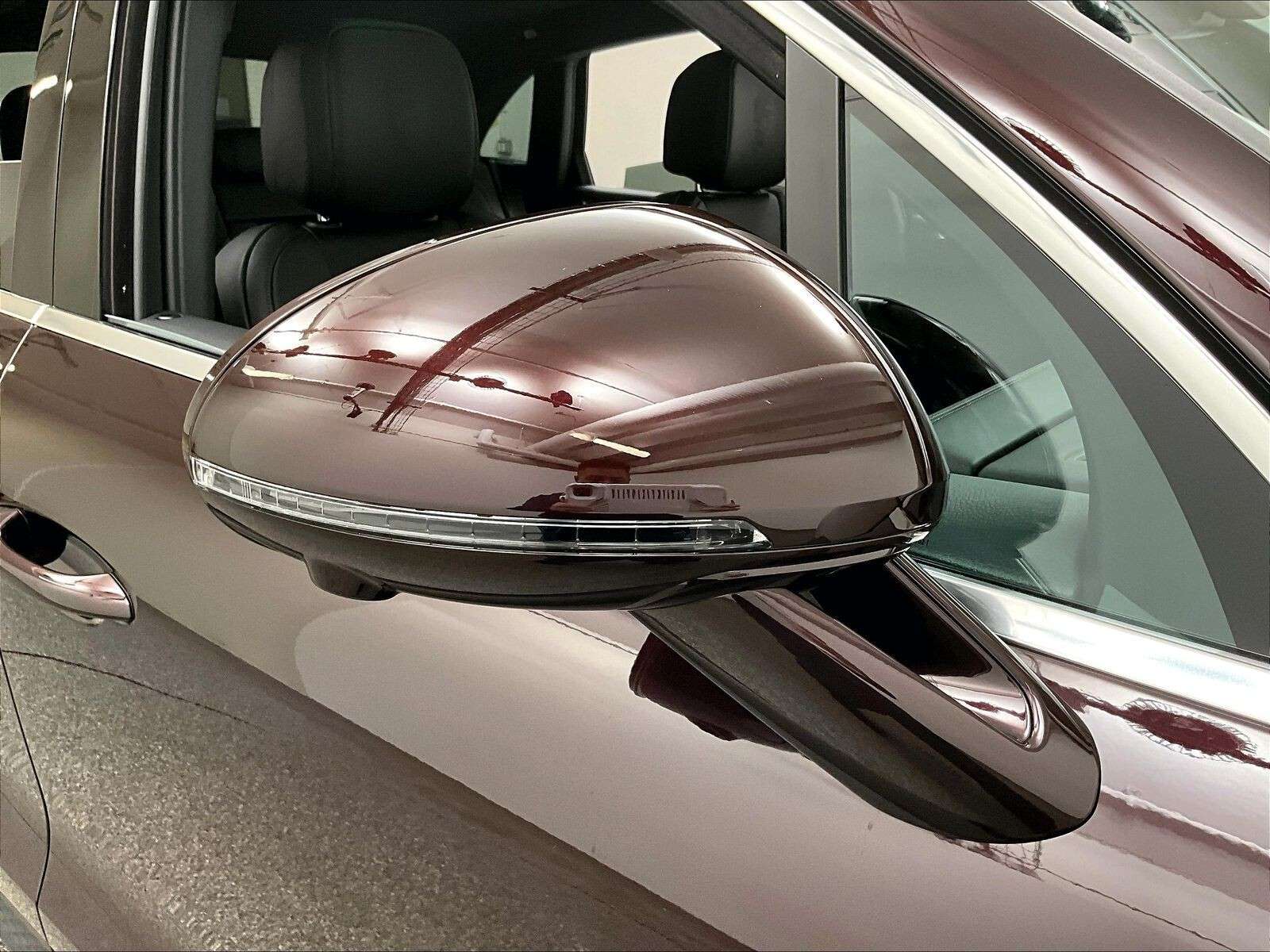 2026 Porsche Macan AWD thumb 33