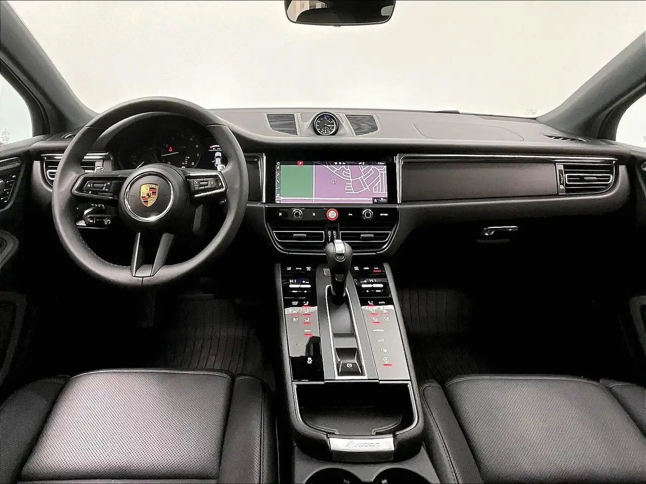 Porsche Macan снимка Porsche Macan