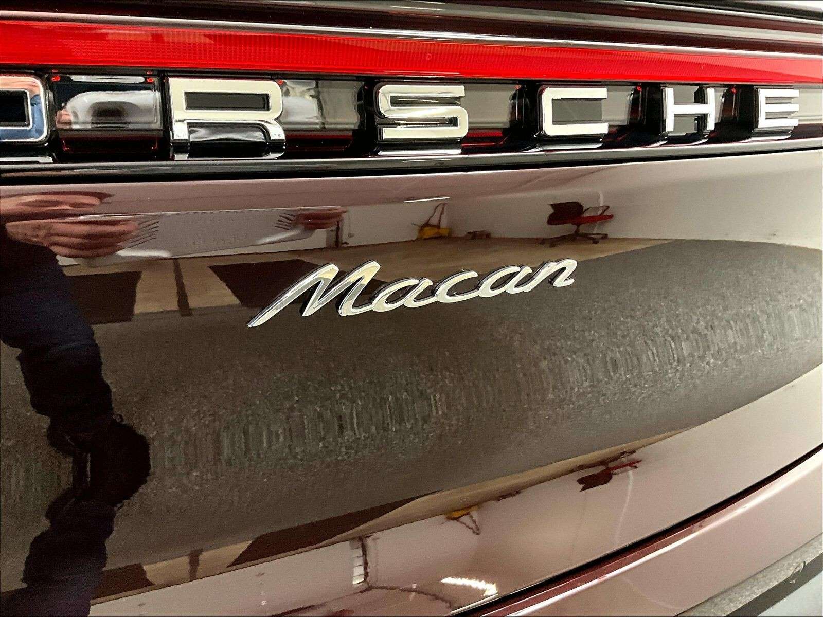 2026 Porsche Macan AWD thumb 36
