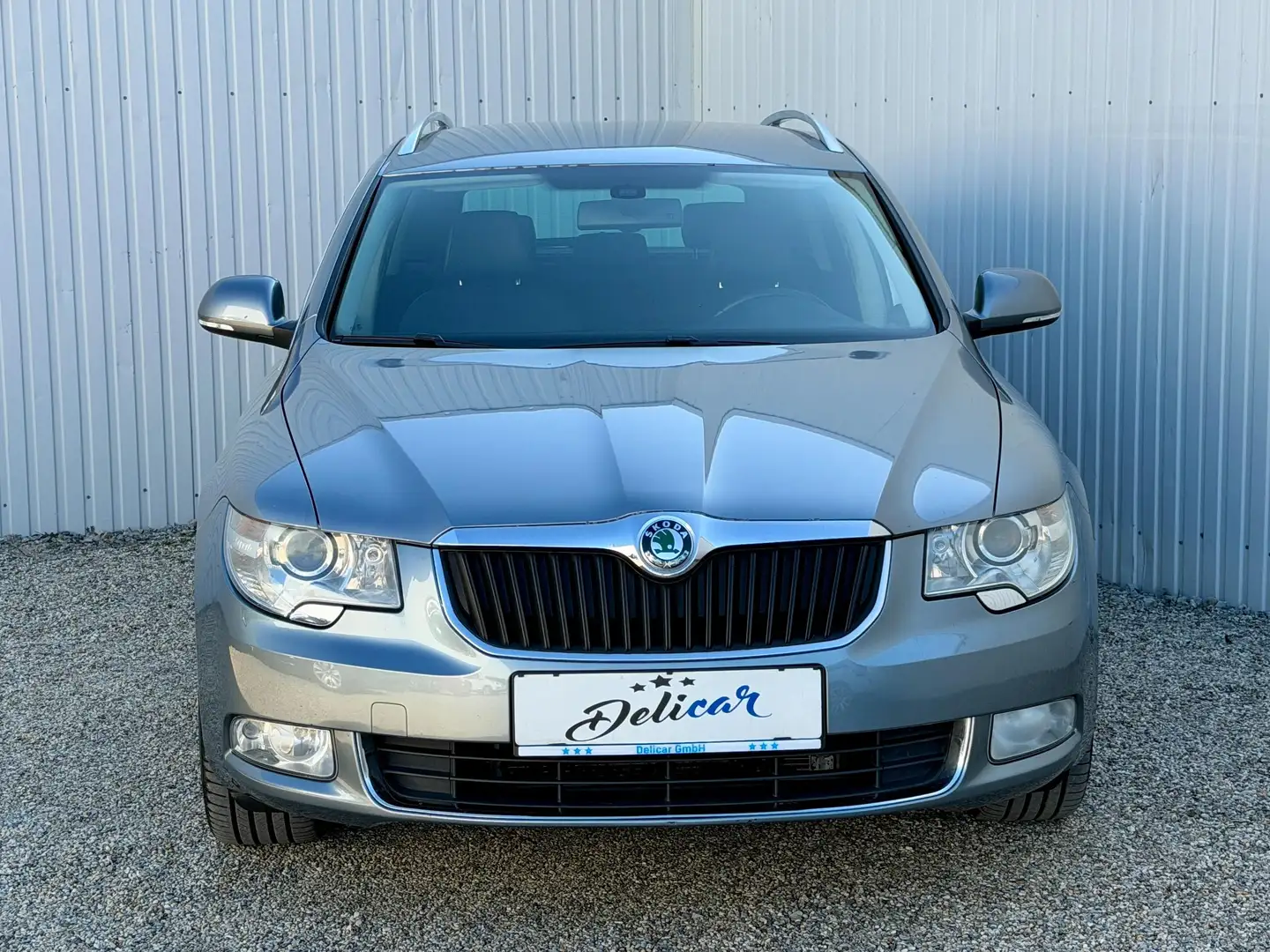 Skoda Superb Elegance Grau - 2