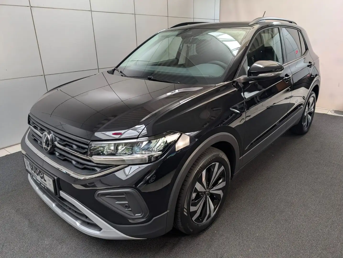 Volkswagen T-Cross 1.5 TSI DSG Life AHK ACC Kessy AppC. LED Schwarz - 2