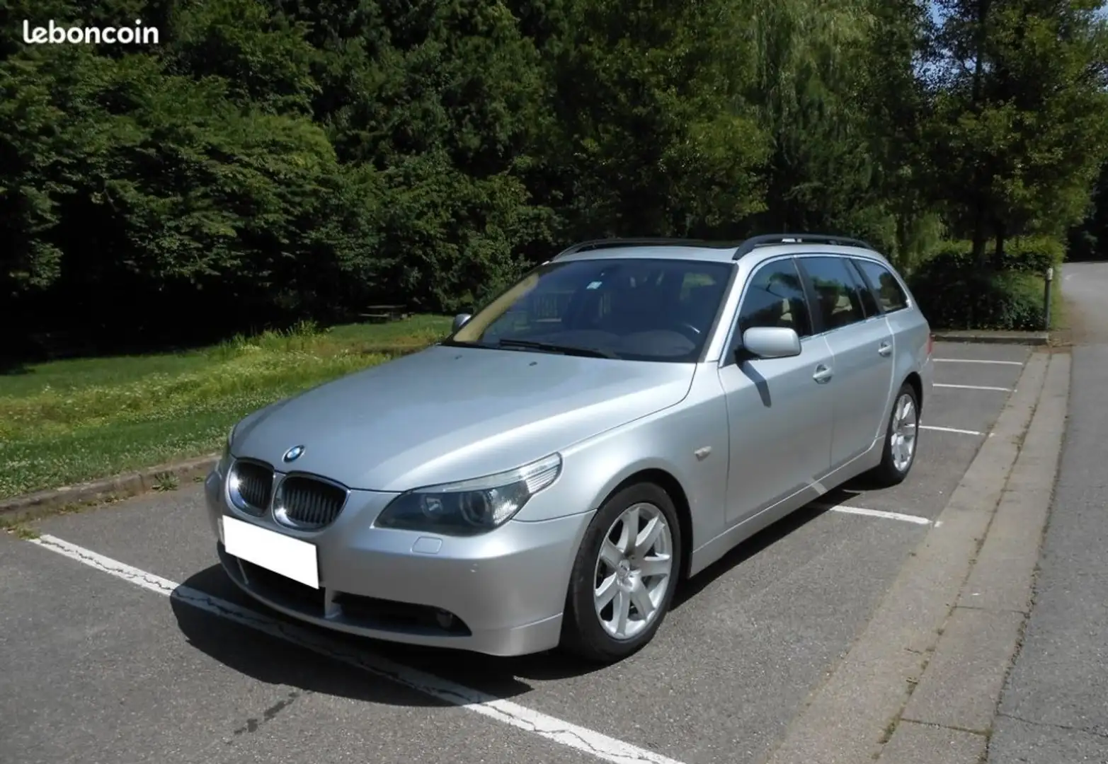 BMW 530 Touring 530d Luxe A - 1