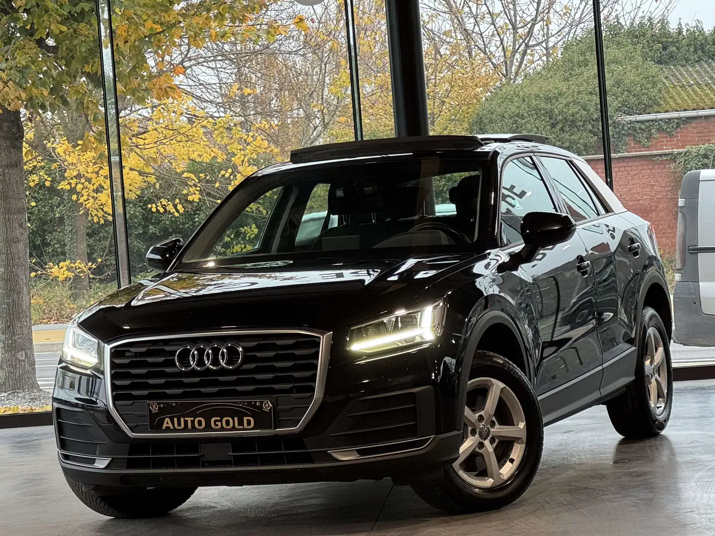 Audi Q2 1.0 TFSI/BOITE AUTO/PACKSPORT/FULLOPTIONS/1PROP Noir - 1