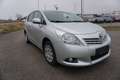 Toyota Verso 2,0 D-4D 125 Young Family DPF Silber - thumbnail 6