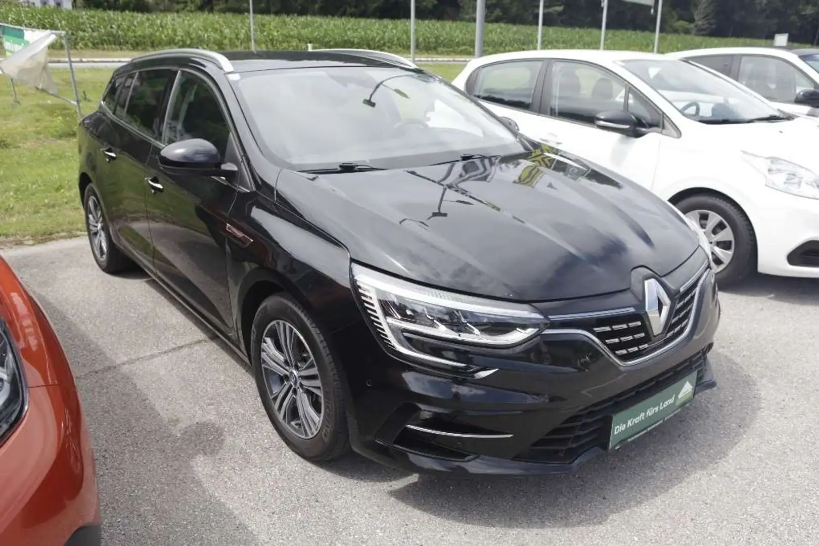 Renault Megane E-Tech Mégane Grandtour Intens E-TECH Plug-In PHEV 160 Schwarz - 2