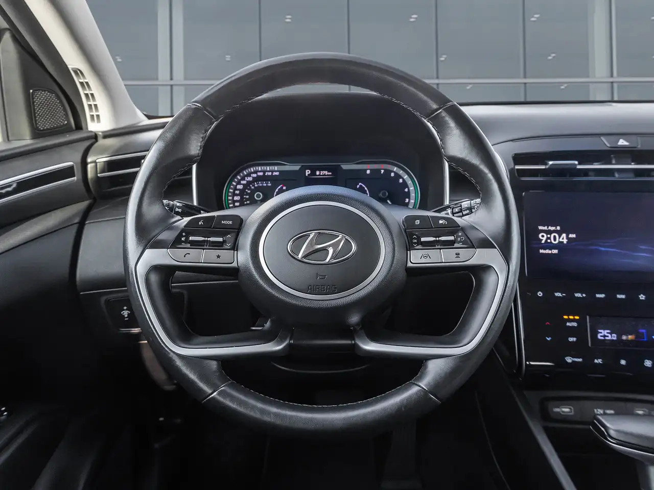Hyundai TUCSON снимка Hyundai TUCSON