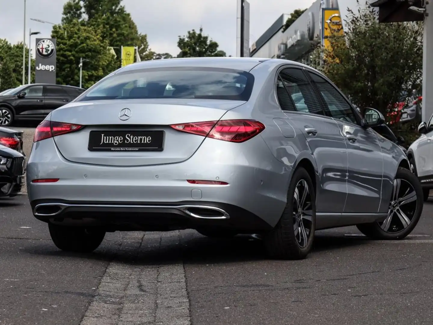 Mercedes-Benz C 180 Avantgarde/360/Winter/SHZ/Ambiente/17" - 2