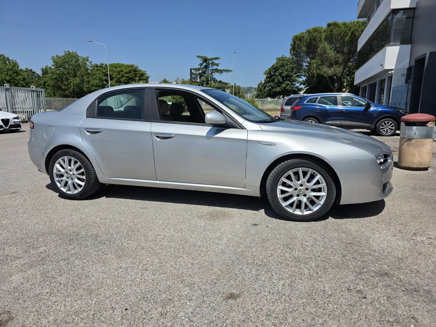 Alfa Romeo 159 exlusive 1.9 jtdm Argent - 2