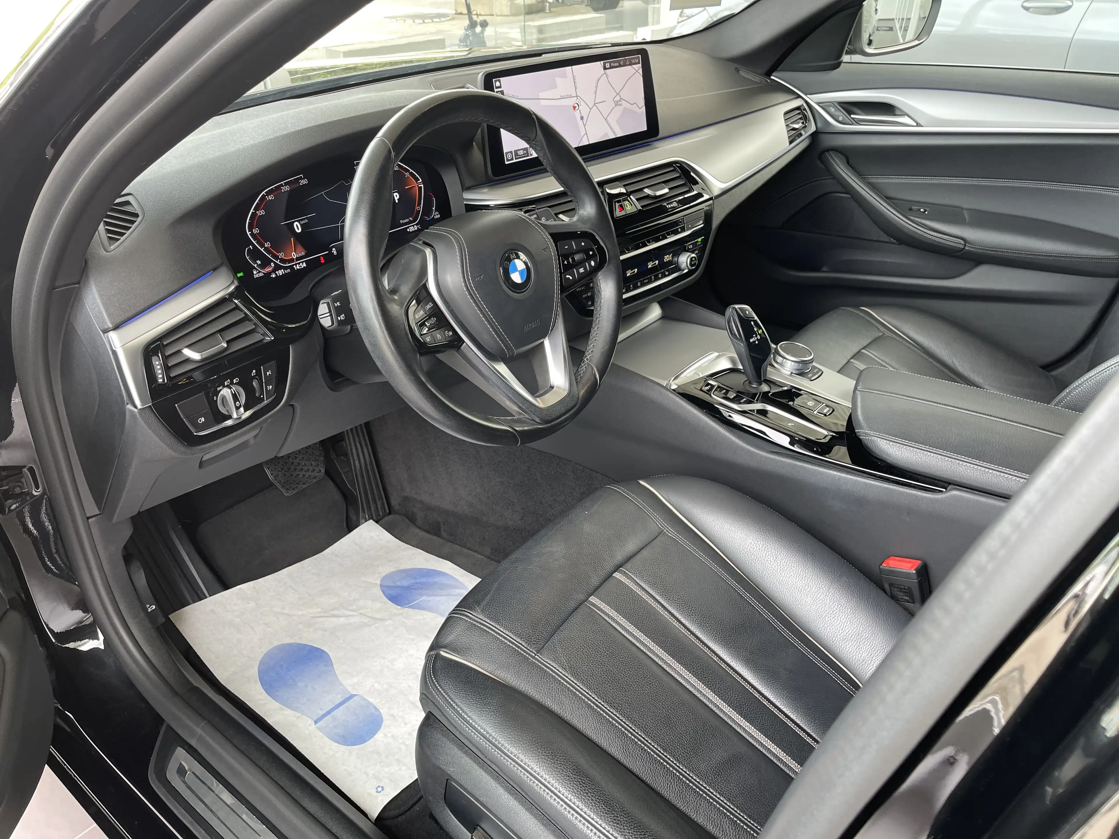 BMW 518 dA MHEV *** GARANTIE + NEW LIFT + COCKPIT + LED + GPS PRO + CUIR *** — photo 11