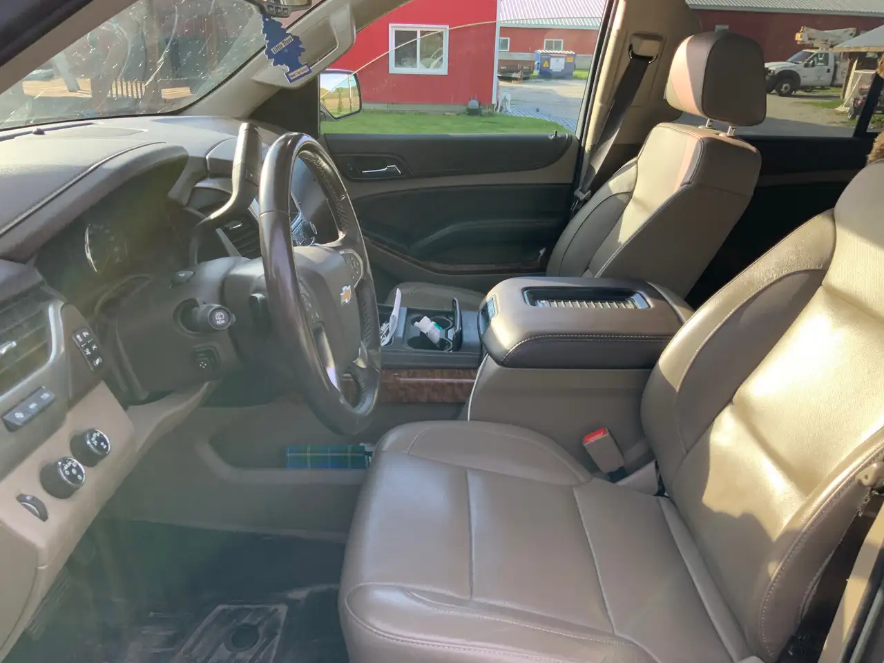 Chevrolet Tahoe снимка Chevrolet Tahoe