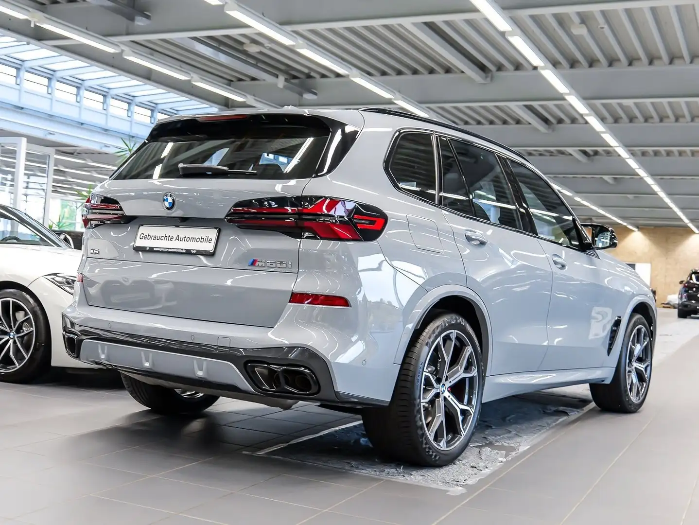 BMW X5 M60i xDrive M Sport HUD PANO ACC 360°KAM RFK Grau - 2
