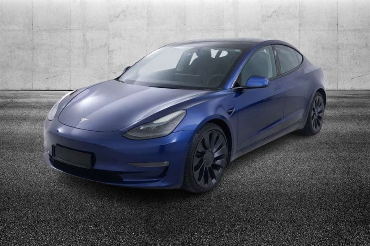 Tesla Model 3 Long Range Performance AWD