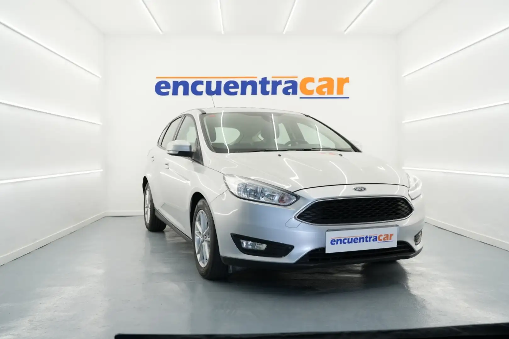 Ford Focus 1.0 Ecoboost Trend+ 125 Argent - 2