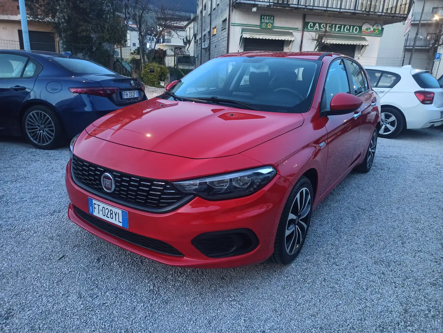 Fiat Tipo Tipo 5p 1.3 mjt Easy s Rosso - 1